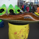 Pyranaha neues Playboat Prototype (Seite) (Kanumesse 2009)